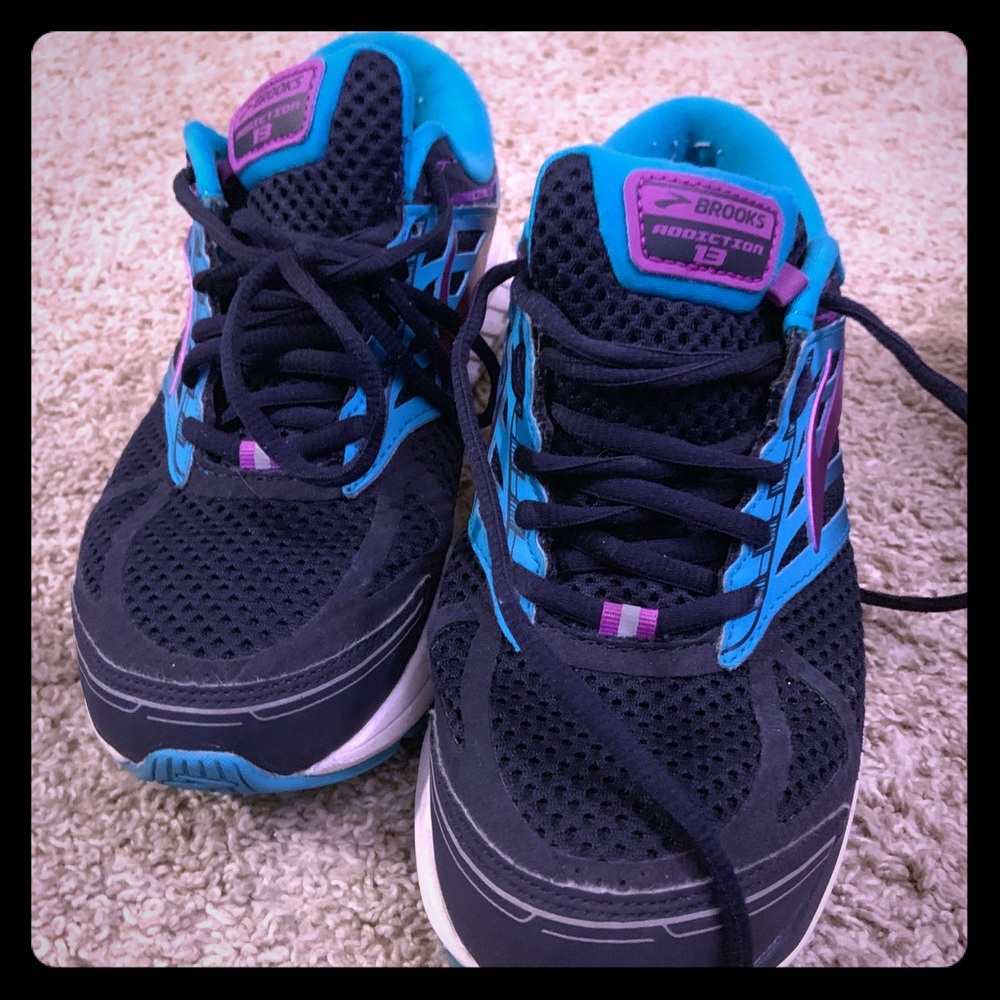 Running shoes